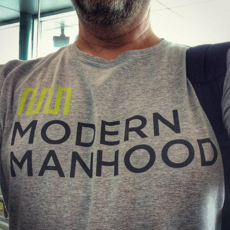 I'm ready for the first of 3 flights. As I travel through the night I'm rep'n my friend @g_v_jr and his excellent show @modernmanpod! 